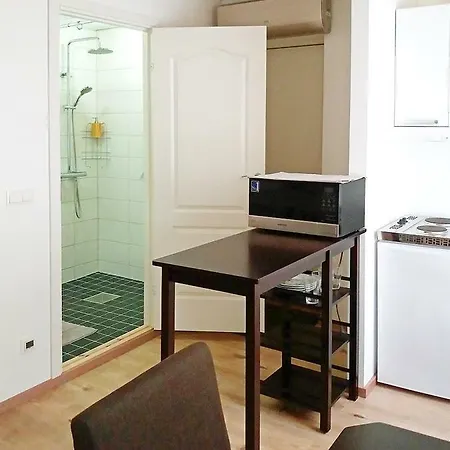 Grass Road Appartement *